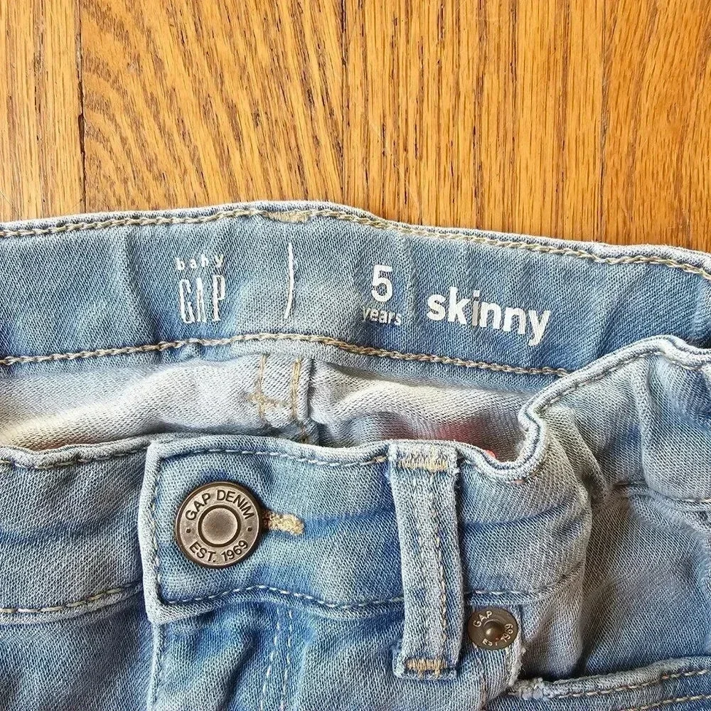 Gap Blue skinny jeans girls size 5